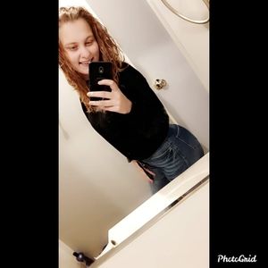 Meet your Posher, Jasmine